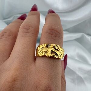 Half face Venus Unisex antique mythologyGold-Tone Statement Ring